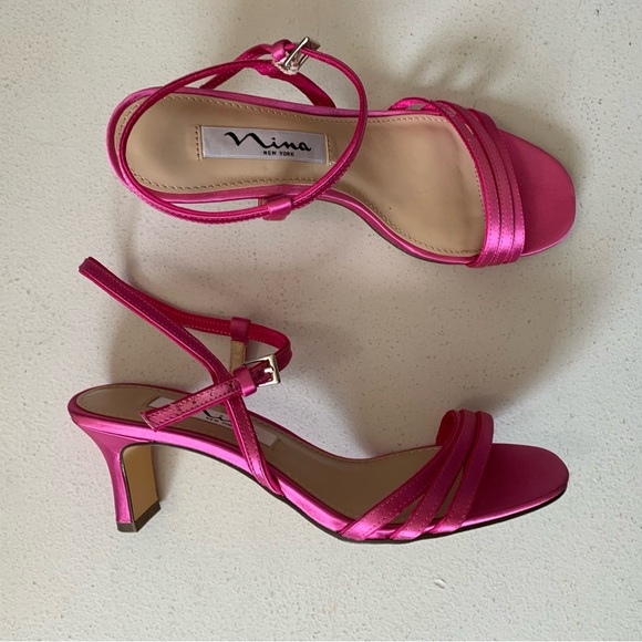 Nina New York Size 5.5 Hot Pink Strappy Beverly High Heel Sandals - Picture 1 of 17